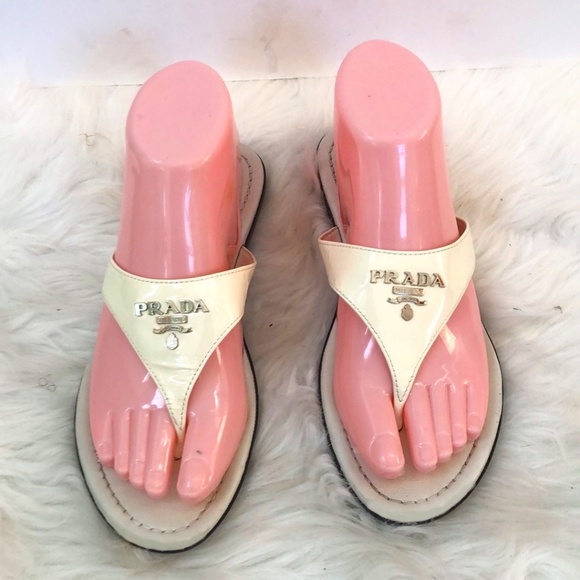 Prada Ivory Patent Leather Triangle Logo Thong Slides Size 7.5 - Picture 1 of 8